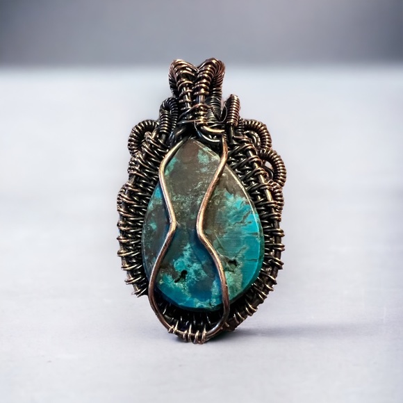 WIRE WRAPPED PENDANT NATURAL GEMSTONE - Picture 3 of 3